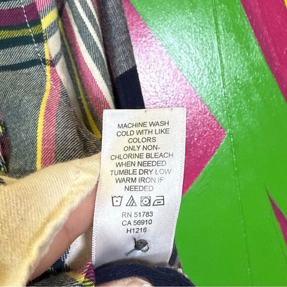 Maurices. Plaid Flannel Button-Up Shirt. Size Small. Excellent condition! - Picture 5 of 6